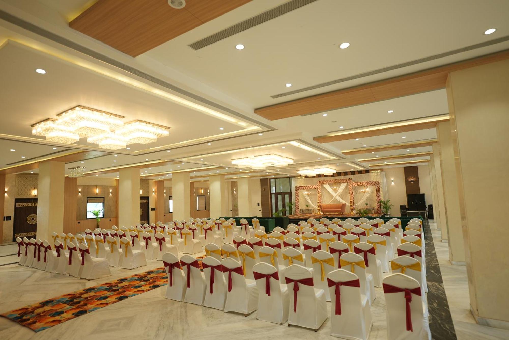 Palak Palace Hotels And Resort Bhopal Esterno foto