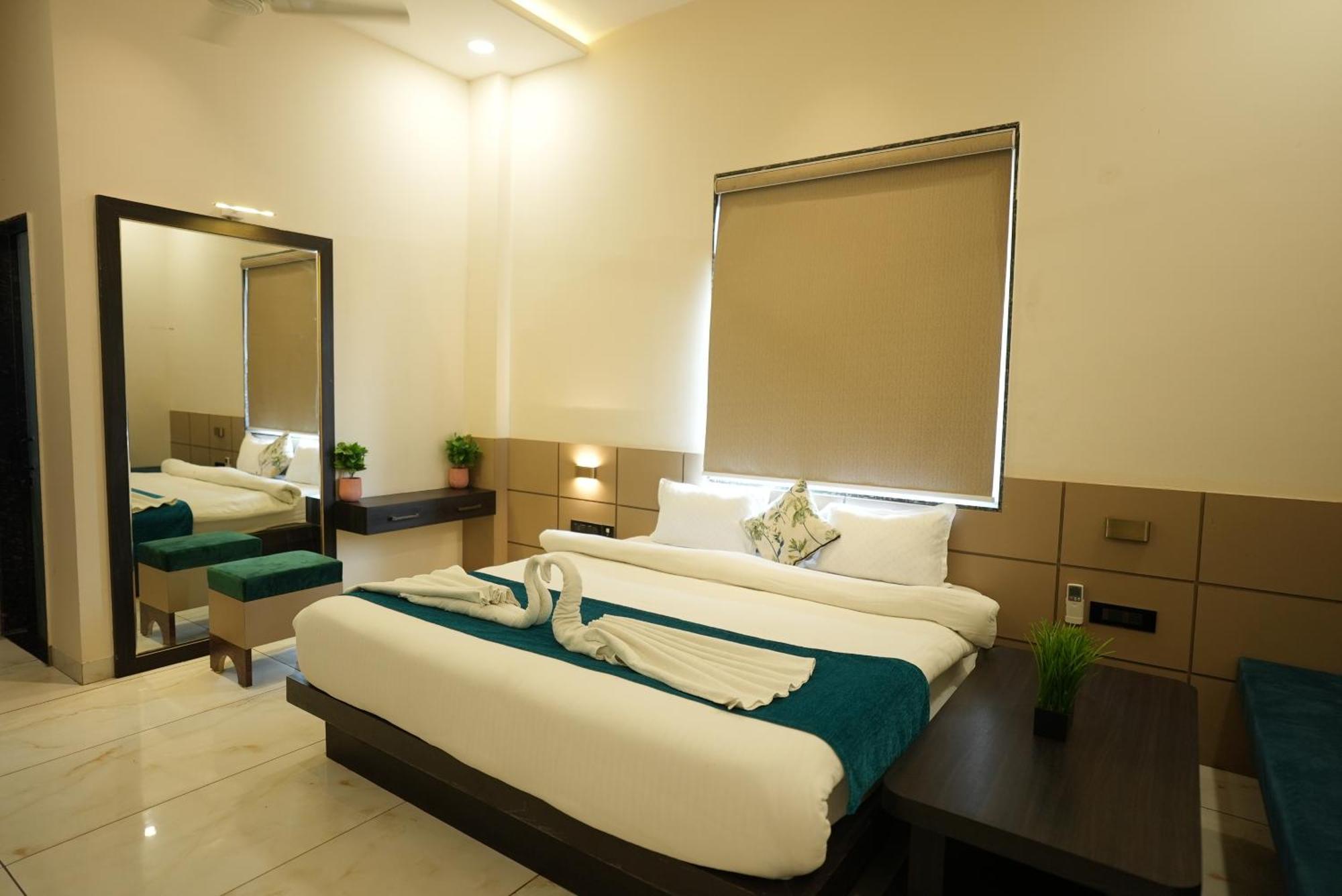 Palak Palace Hotels And Resort Bhopal Esterno foto